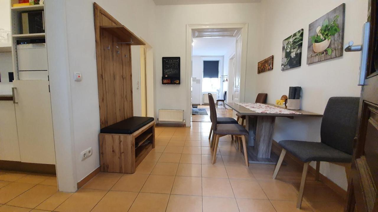 Gorgeous Viennese Apartment 10 Min To City Center Екстериор снимка
